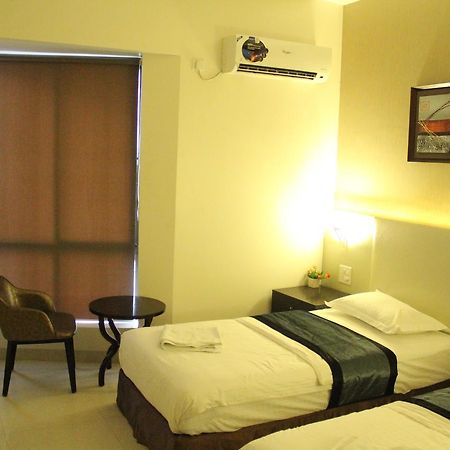 Hotel Patiala House Ahmednagar Eksteriør bilde